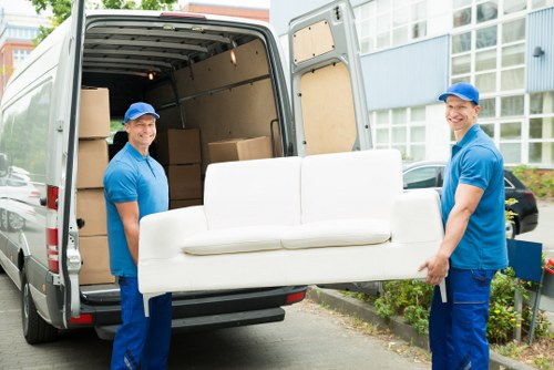 People accessing Removal Company Belsizepark content on multiple devices