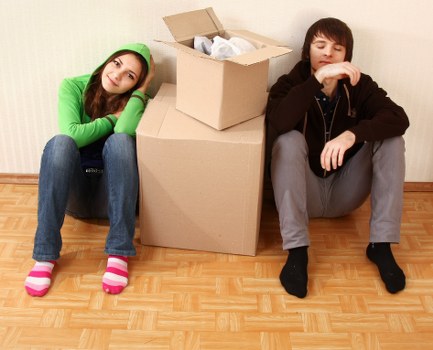 Removal team preparing a careful move in Belsizepark
