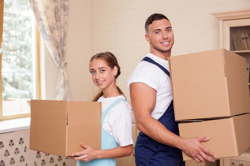 Customer responsibilities during a moving day arrangement